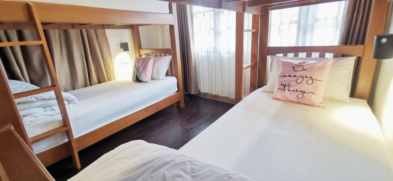Stay Here Hostel Chiang Mai Extérieur photo