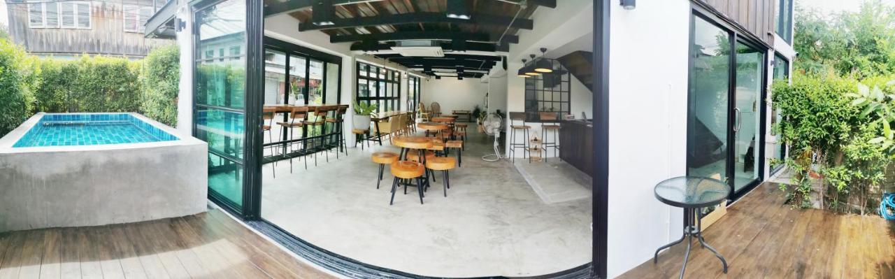 Stay Here Hostel Chiang Mai Extérieur photo